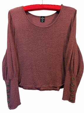 NWT This & More Mauve Waffle Knit Long Sleeve Top with Button Cuffs